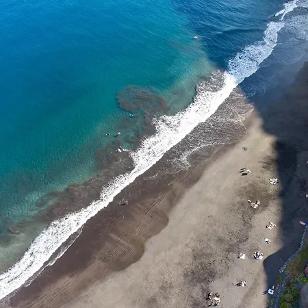 Διαμέρισμα Sunnyland Cruz *