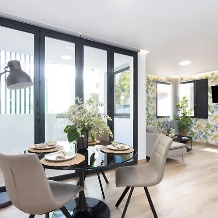 Sunnyland Cruz Apartment